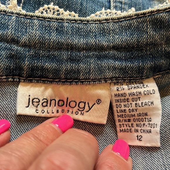 Beautiful Jeanology Embellished Cropped Jean Jacket - Picture 10 of 11